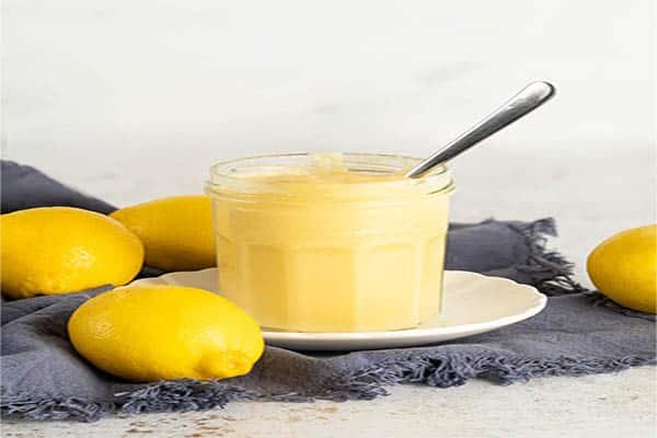 Lemon and curd