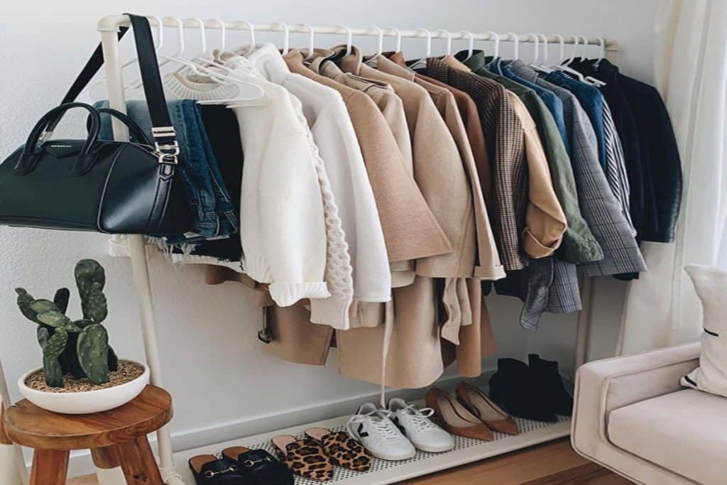 Create A Capsule Wardrobe